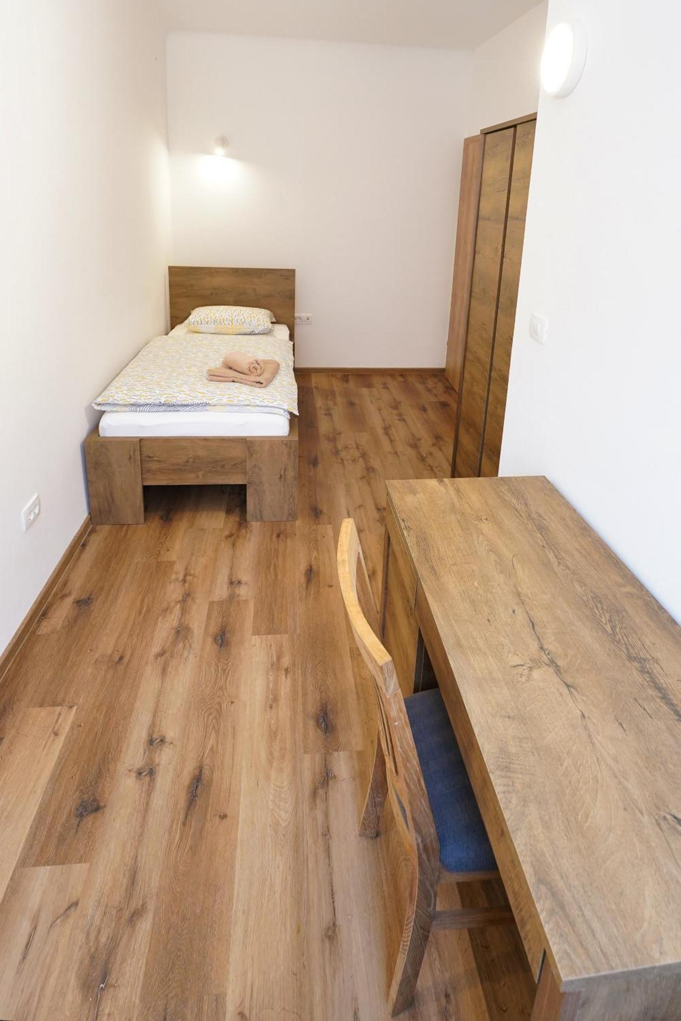 Apartments Metro 7 Любляна Екстериор снимка